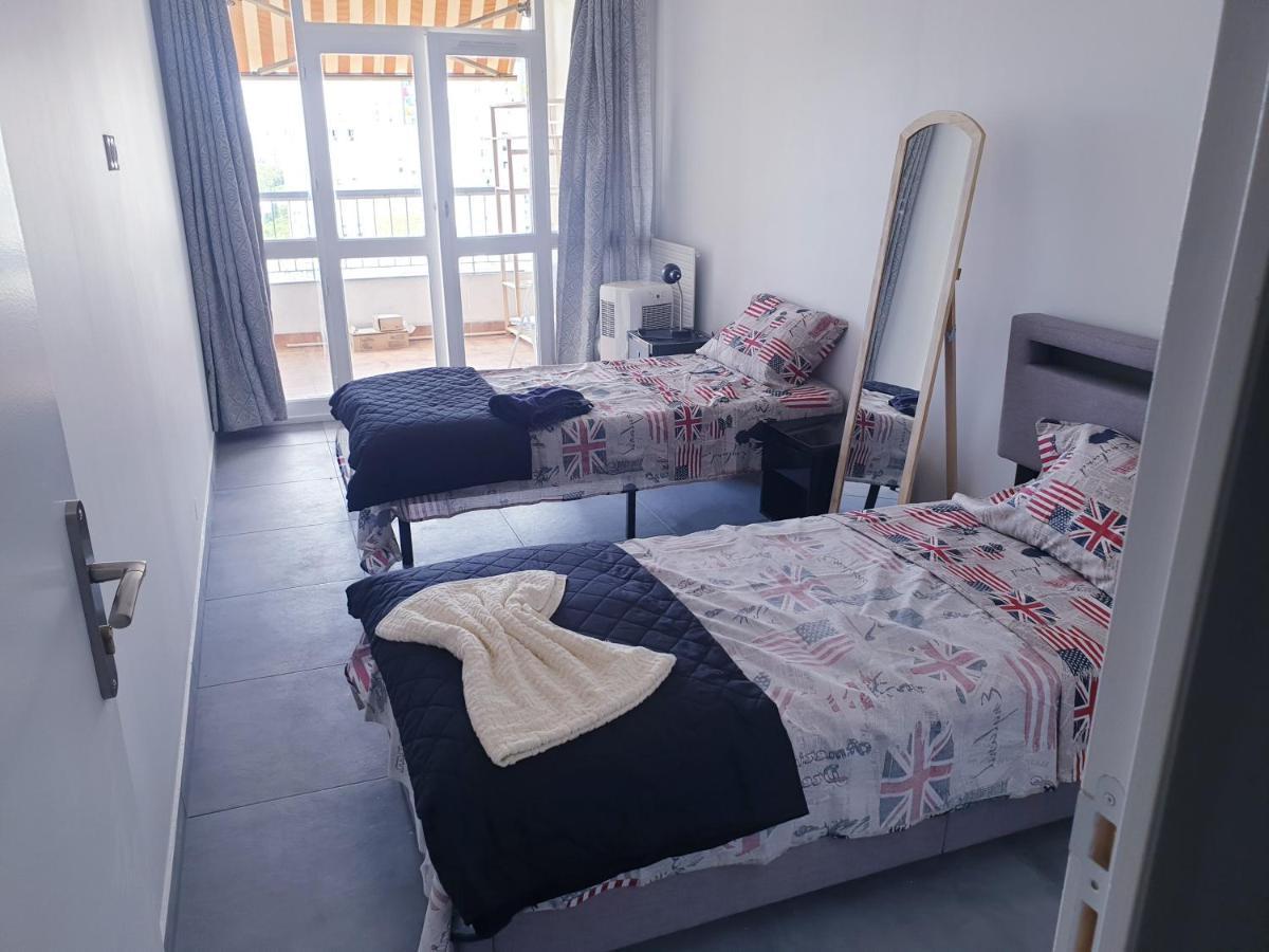 Big Flat Sea Vieuw 95 M2 5 Rooms Near Airport 5 Min Train 3 Min And Tram On Site, Beach 7 Min, 2 Showers And 2 Toilets , Neuf Grand Appartement 95 M2 5 Chambres Proche Aeroport 5 Min Train 3 Min Et Tramway Sur Place, Plage 7 Min 2 Douches Et 2 Wc Vue Nizza Exterior foto