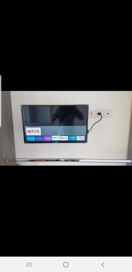 Big Flat Sea Vieuw 95 M2 5 Rooms Near Airport 5 Min Train 3 Min And Tram On Site, Beach 7 Min, 2 Showers And 2 Toilets , Neuf Grand Appartement 95 M2 5 Chambres Proche Aeroport 5 Min Train 3 Min Et Tramway Sur Place, Plage 7 Min 2 Douches Et 2 Wc Vue Nizza Exterior foto