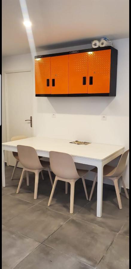 Big Flat Sea Vieuw 95 M2 5 Rooms Near Airport 5 Min Train 3 Min And Tram On Site, Beach 7 Min, 2 Showers And 2 Toilets , Neuf Grand Appartement 95 M2 5 Chambres Proche Aeroport 5 Min Train 3 Min Et Tramway Sur Place, Plage 7 Min 2 Douches Et 2 Wc Vue Nizza Exterior foto